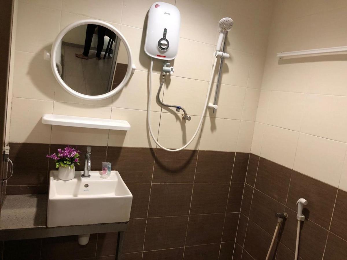 Avaria Boutique Hotel Malacca Екстер'єр фото